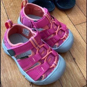 Toddler keen sandal